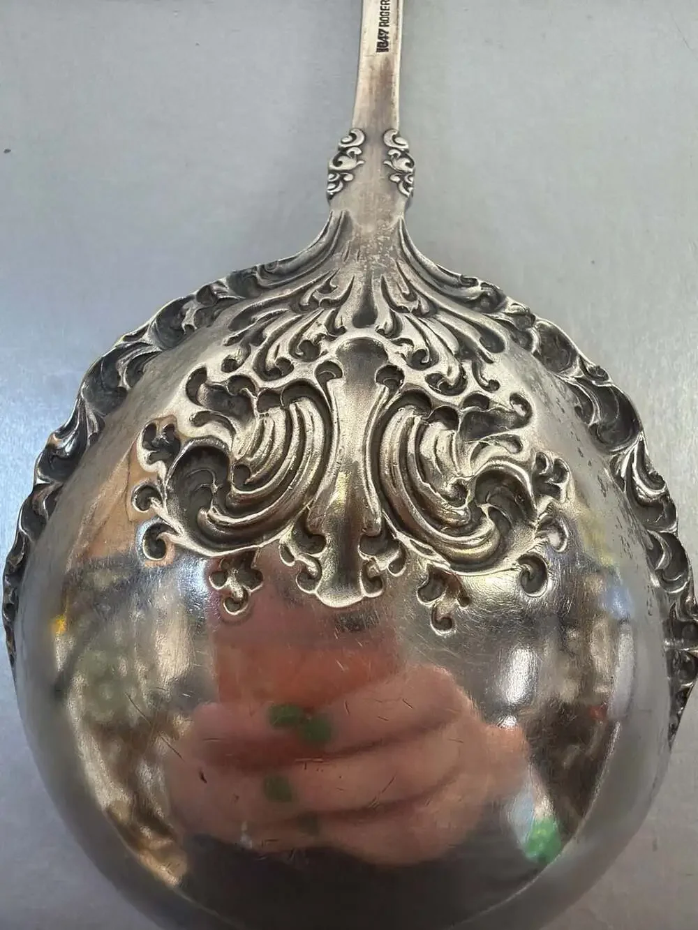 1847 Rogers Bros Avon Pattern‎ Silverplate Berry Serving Spoon 9